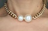 Chunky Gold Curb Chain Choker Necklace with Oversized Pearls Women Fashion Necklace