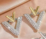 Dazzling Double V Letter Gold Silver Two Tone Bling Luxury Designer Crystal Stud Earrings