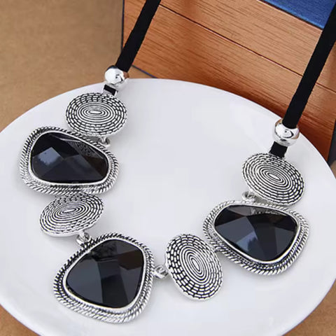 Fashion Statement Antique Silver & Black Resin Stone Collar Bib Chunky Necklace