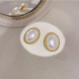 Trendy Shiny Oval Pearl Stud Earrings Modern Fashion Jewelry For Women