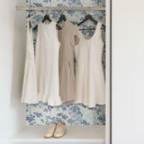 RoomMates Queen Anne'S Lace Peel & Stick Wallpaper
